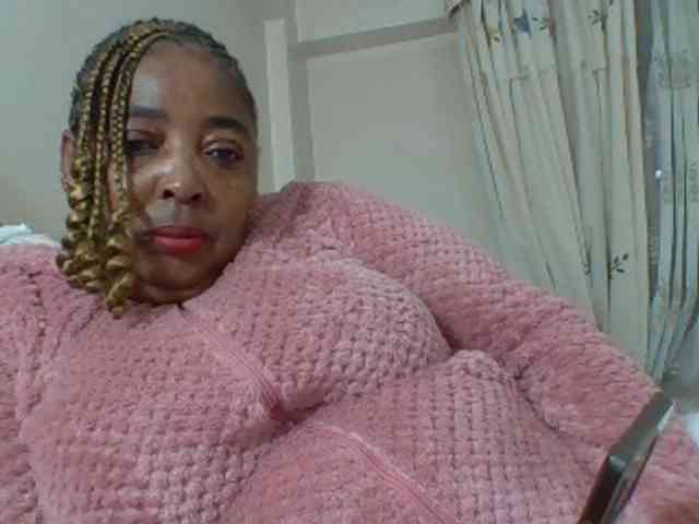 pussylips53 webcam