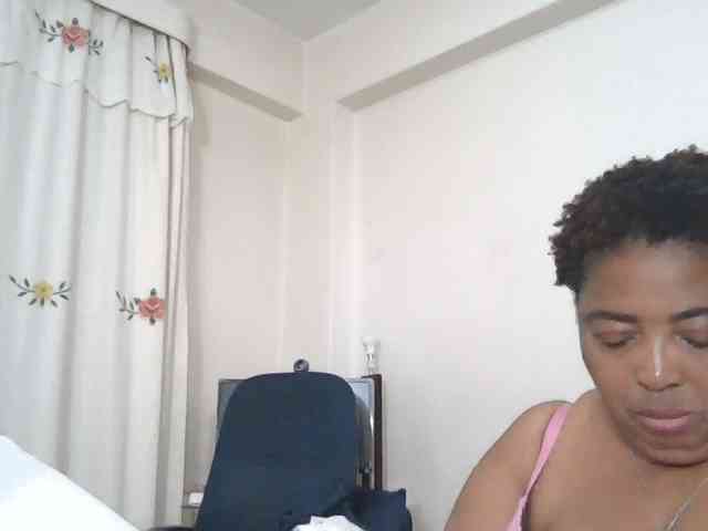 pussylips53 webcam