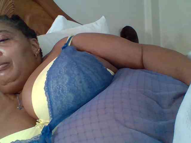 pussylips53 webcam