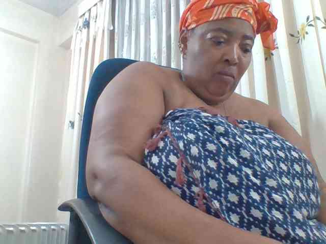 pussylips53 webcam