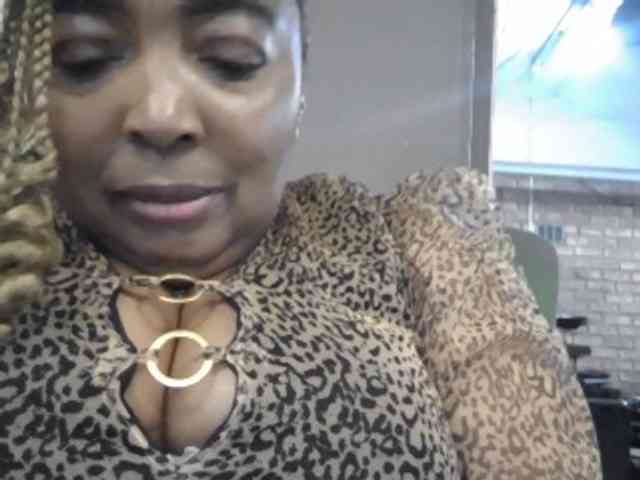 pussylips53 webcam