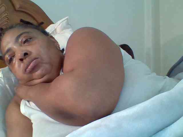 pussylips53 webcam