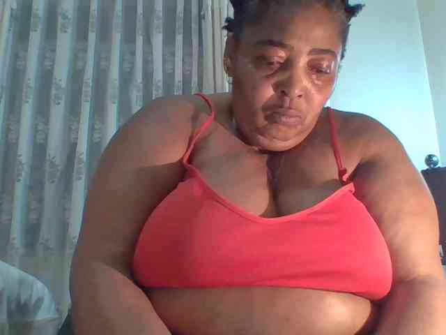 pussylips53 webcam
