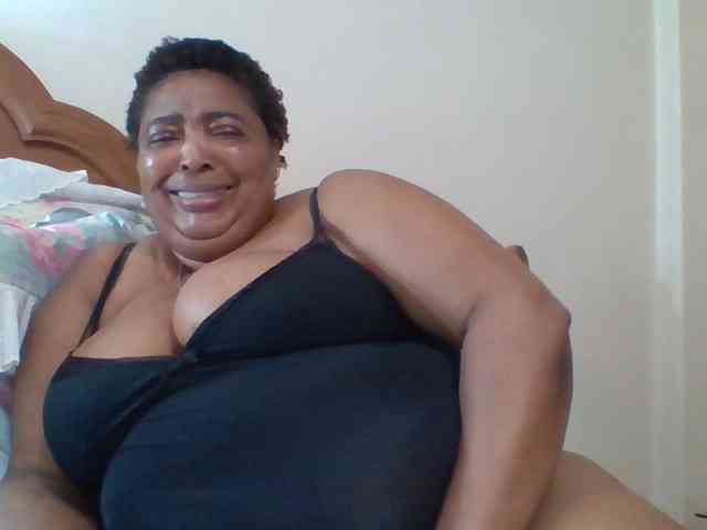pussylips53 webcam