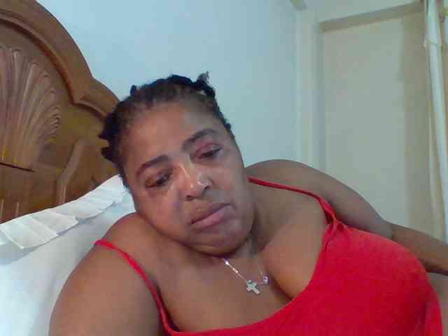 pussylips53 webcam
