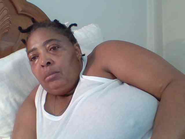 pussylips53 webcam