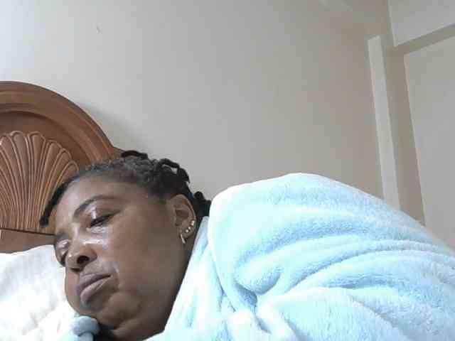 pussylips53 webcam