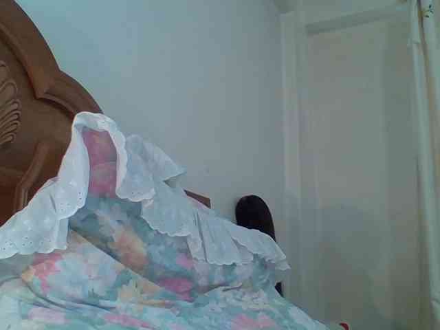 pussylips53 webcam