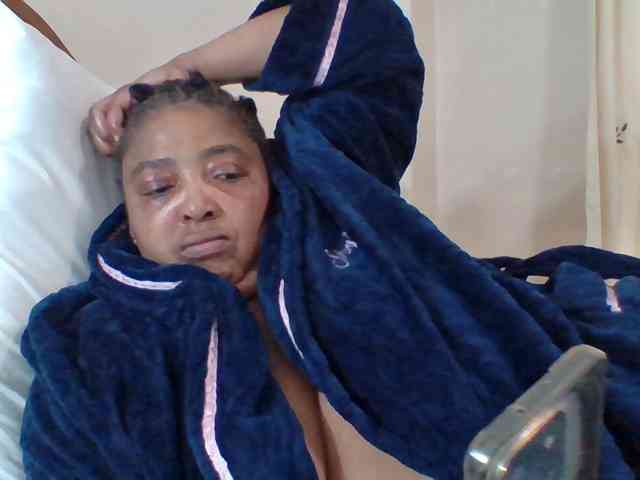 pussylips53 webcam