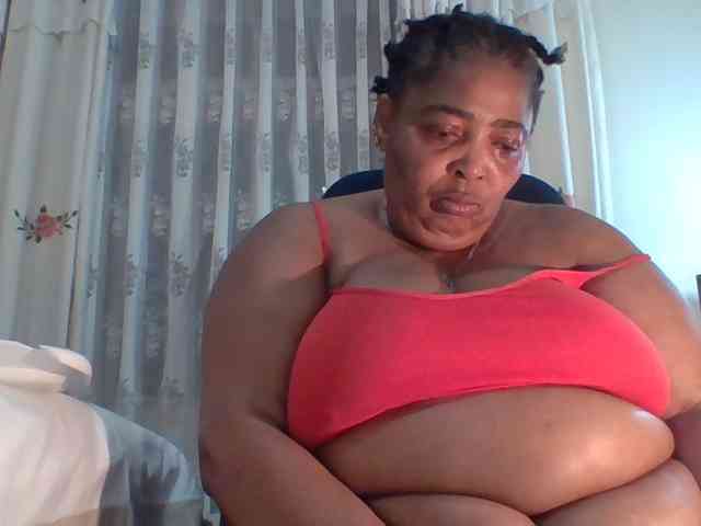 pussylips53 webcam
