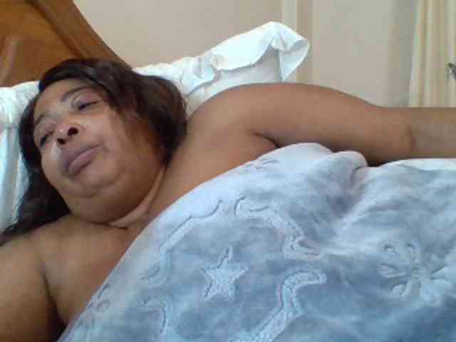 pussylips53 webcam