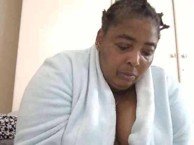 pussylips53 webcam