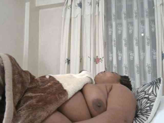 pussylips53 webcam