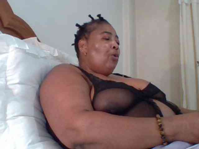 pussylips53 webcam