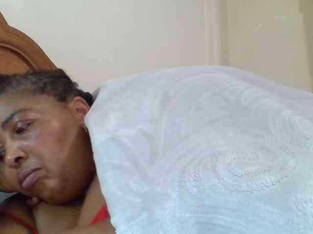 pussylips53 webcam