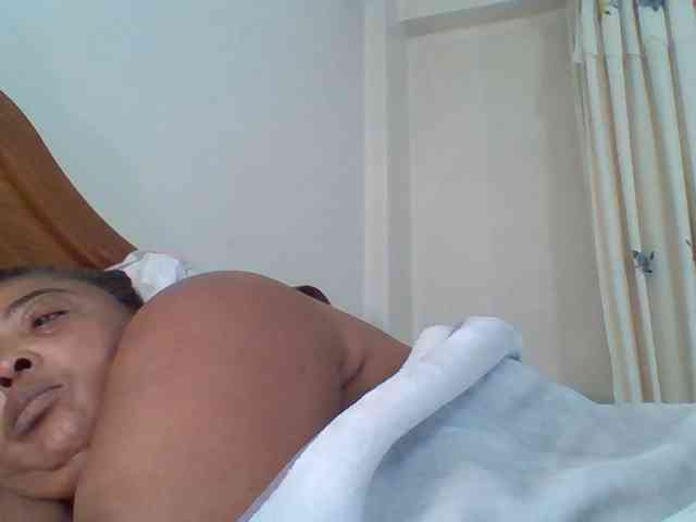 pussylips53 webcam