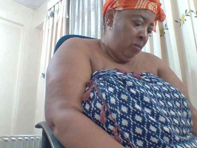 pussylips53 webcam
