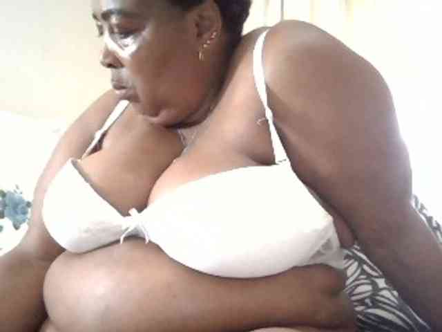 pussylips53 webcam