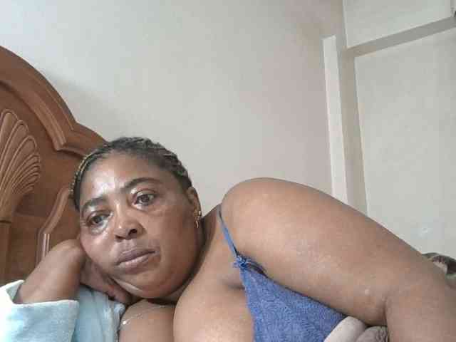 pussylips53 webcam