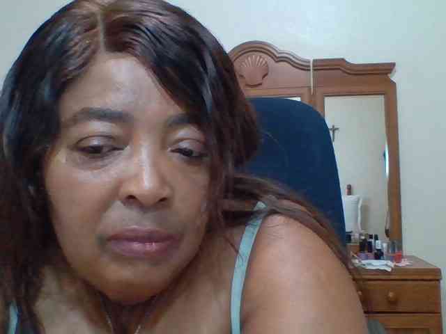 pussylips53 webcam