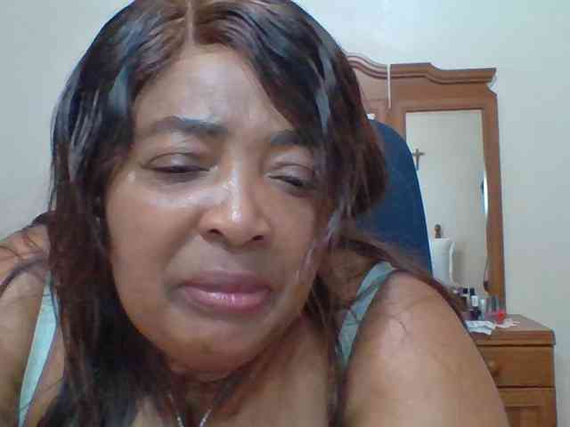 pussylips53 webcam