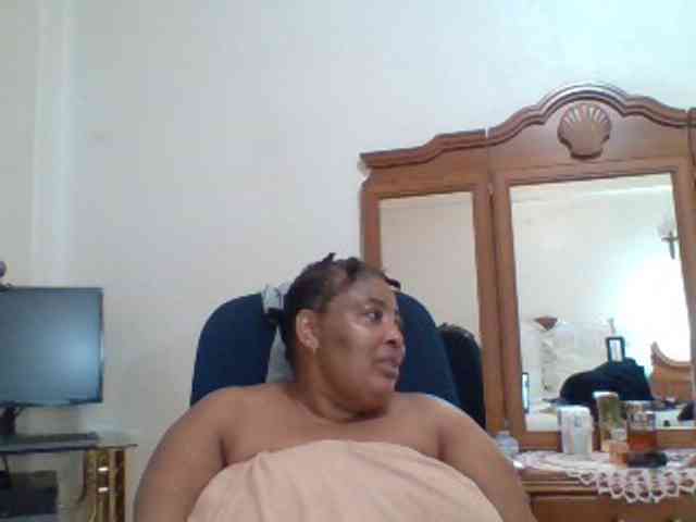pussylips53 webcam