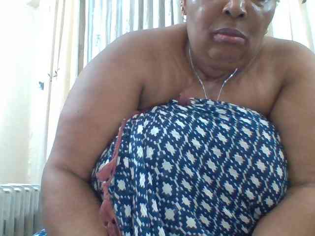 pussylips53 webcam