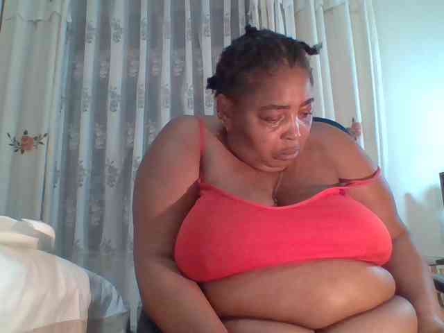 pussylips53 webcam
