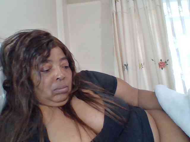 pussylips53 webcam