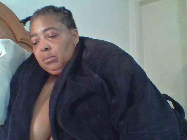 pussylips53 webcam