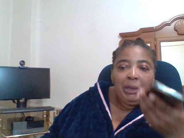 pussylips53 webcam