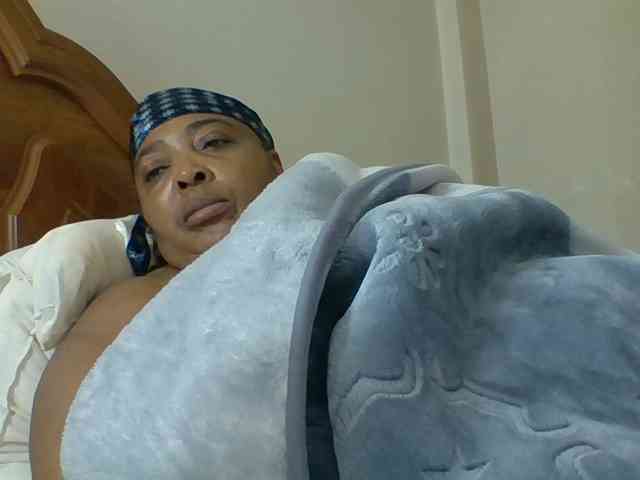 pussylips53 webcam