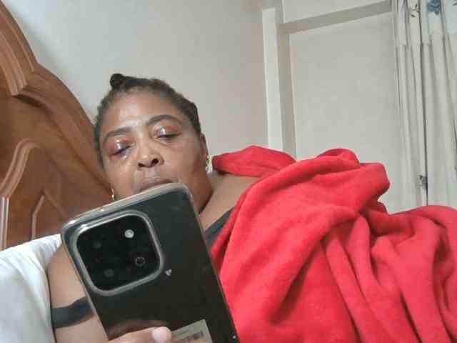 pussylips53