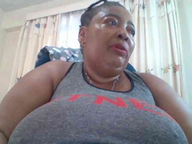 pussylips53