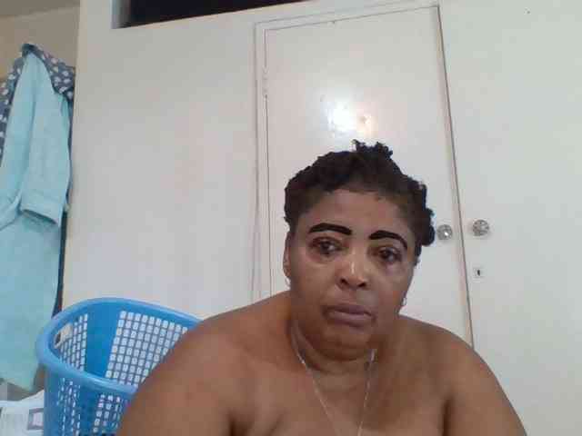pussylips53 webcam