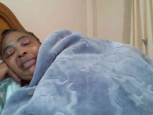 pussylips53 webcam