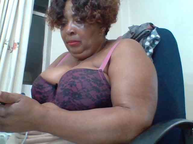 pussylips53 webcam