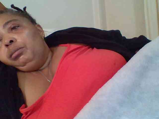 pussylips53 webcam