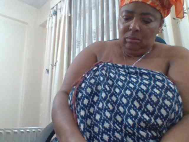 pussylips53 Live Webcam on BongaCams