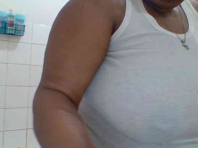 pussylips53 webcam