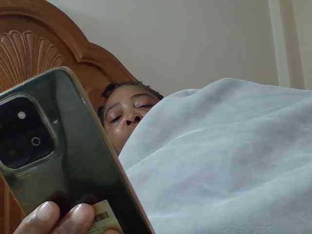 pussylips53 webcam