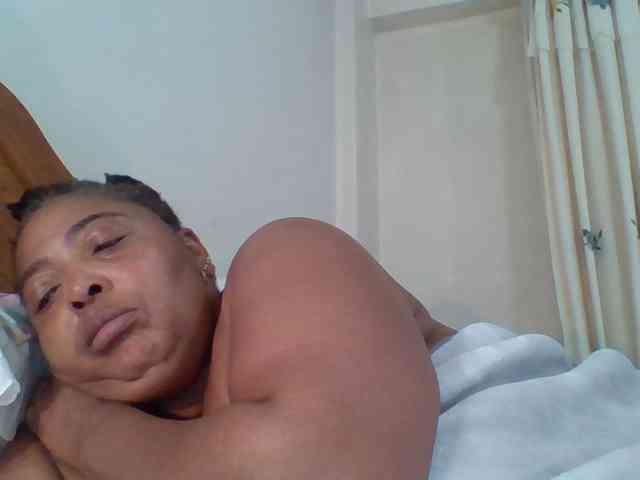 pussylips53 webcam