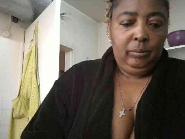 pussylips53 webcam