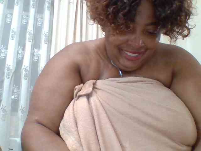 pussylips53 webcam