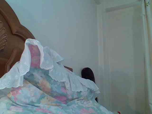 pussylips53 webcam