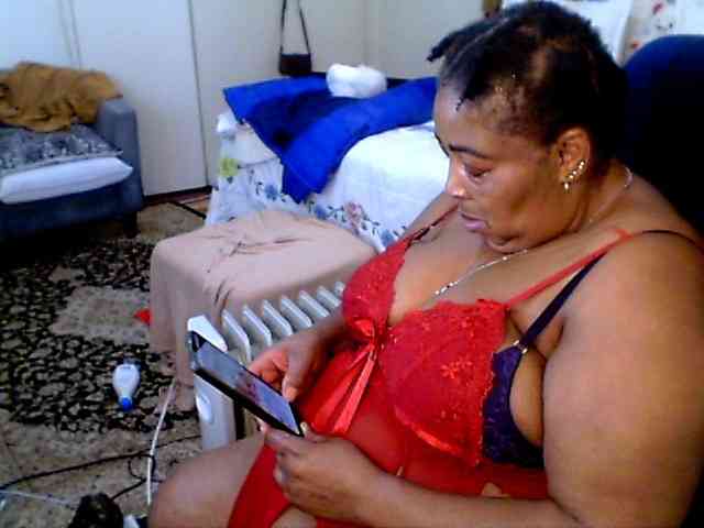pussylips53 webcam