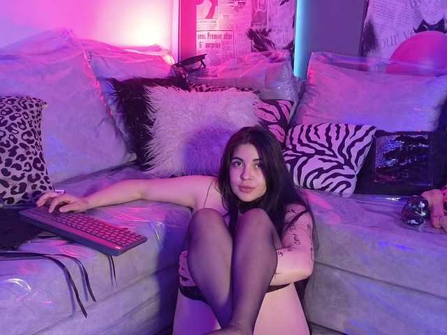 miasecretmodel's BongaCams show and profile