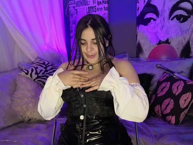 miasecretmodel live show