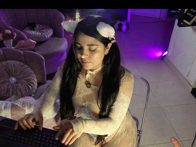 miasecretmodel cam belle