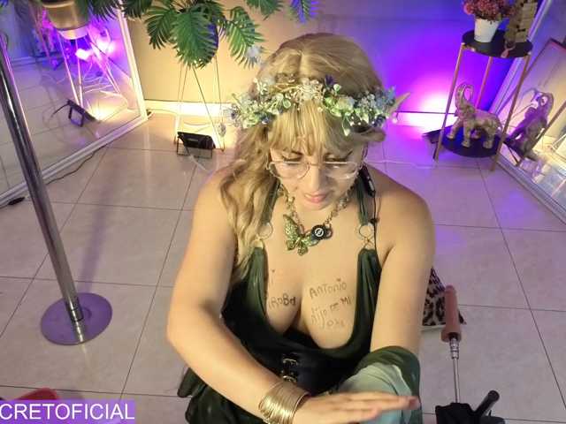 miasecretoficial live cam on BongaCams